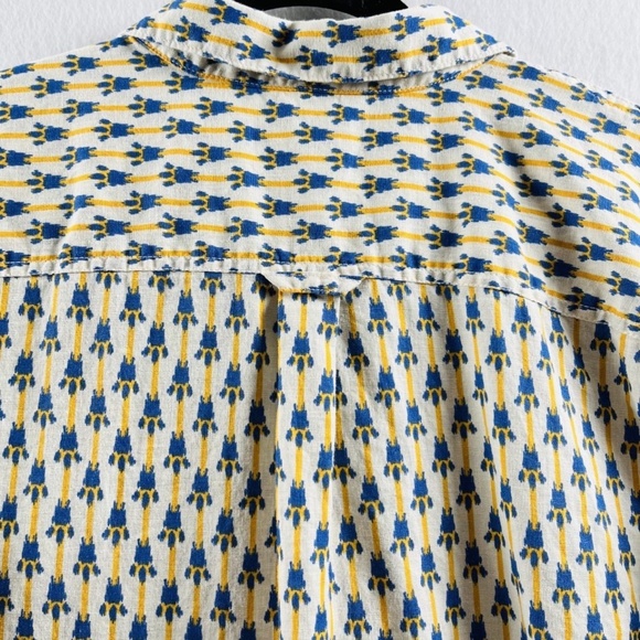 Duluth Trading Co Women's Hemp Organic Cotton Blouse All Over Paw Print Size XL - Picture 7 of 11